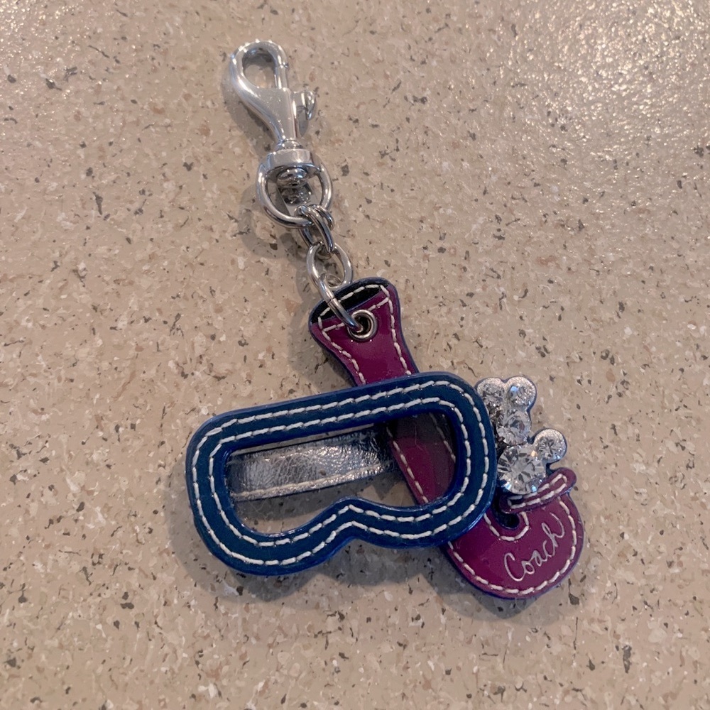 Coach snorkel and mask keyfob